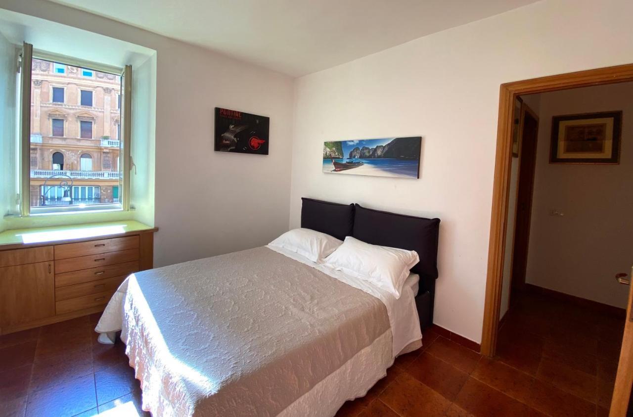 Apartment Arenula Рим Экстерьер фото